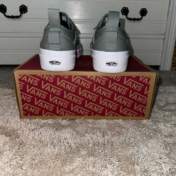 VANS Sentry Old Skool Skater Shoes SZ 7.5 Canvas Green - Picture 4 of 9